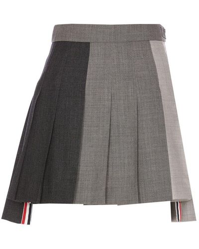 Thom Browne Rwb Striped Pleated Mini Skirt - Grey