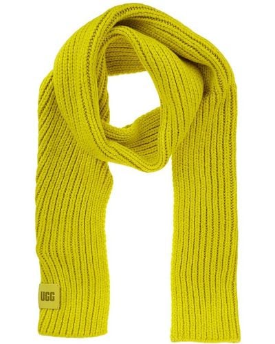 UGG Logo Patch Chunky Ribbed-knit Scarf - Yellow