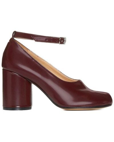 Maison Margiela Tabi Mary Jane Court Shoes - Brown