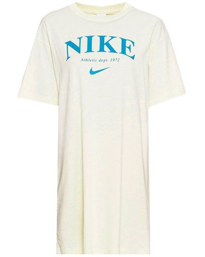 Nike Sportswear Short-sleeve Graphic Dress - Natural