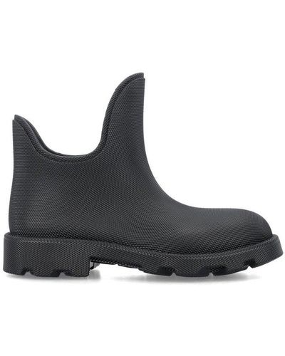 Burberry Textured-finish Round-toe Slip-on Boots - Black