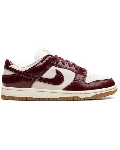 Nike Dunk Panelled Low-top Trainers - Purple