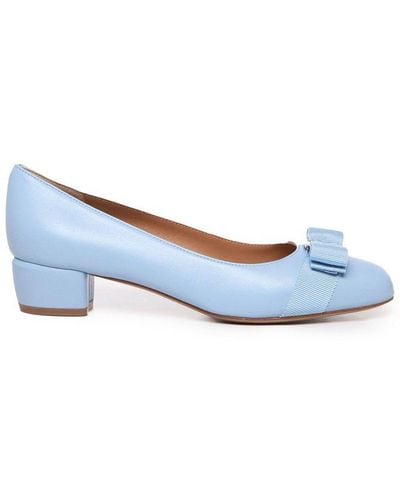 Ferragamo Vara-bow Round-toe Court Shoes - Blue