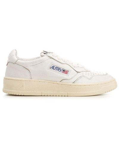 Autry Medalist Lace-up Trainers - White