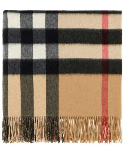 The Burberry Scarf, Burberry® Official
