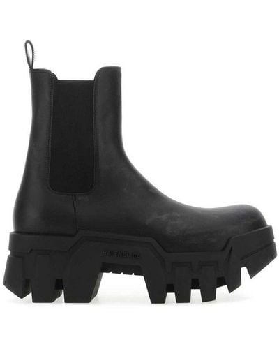 Balenciaga Bulldozer Rounded-toe Ankle Boots - Black