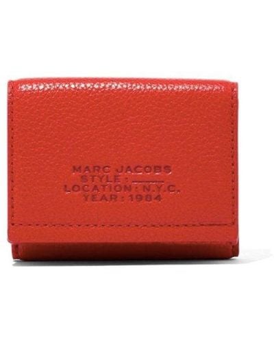 Marc Jacobs Logo Embossed Medium Trifold Wallet - Red