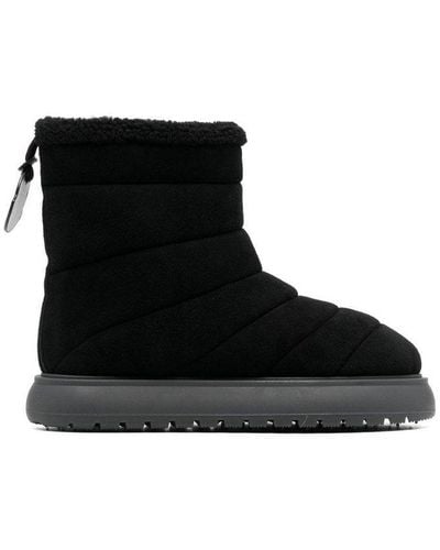 Moncler Rounded-toe Ankle-length Snow Boots - Black