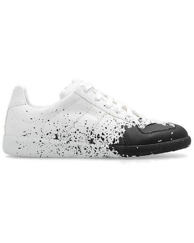Maison Margiela Round Toe Lace-up Sneakers - White