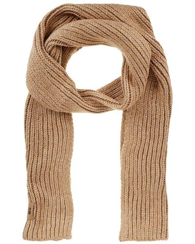 UGG Logo Patch Ribbed-knit Scarf - Natural