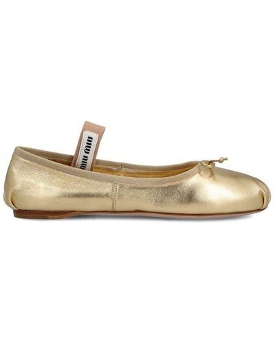 Miu Miu Logo-strap Round-toe Ballerina Shoes - Metallic