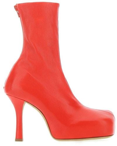 Bottega Veneta Leather Platform Ankle Boots - Red
