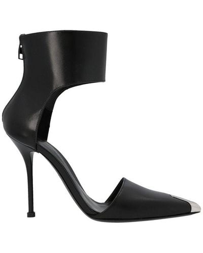 Alexander McQueen Pointed Toe Court Shoes - Black