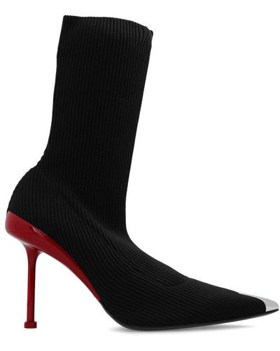 Alexander McQueen Rib-knit Pointed-toe Ankle Boots - Black