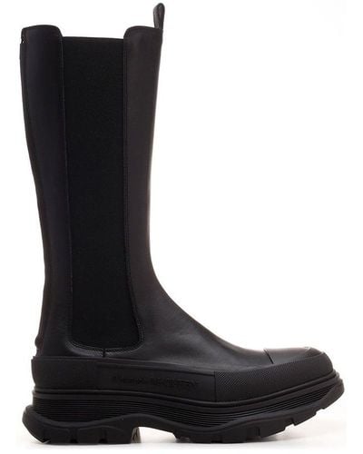 Alexander McQueen Tread Slick Round Toe Boots - Black