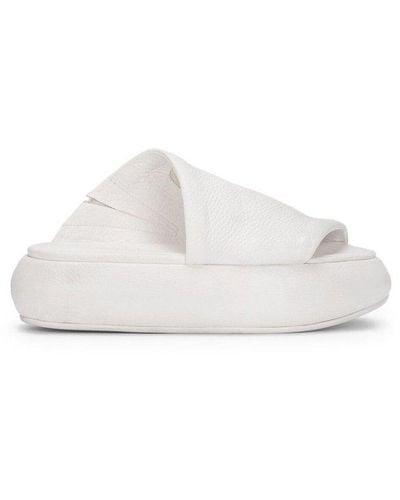 Marsèll Ciambellona Asymmetric Sandals - White