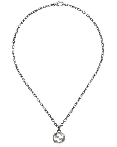 Gucci Logo Plaque Necklace - Metallic