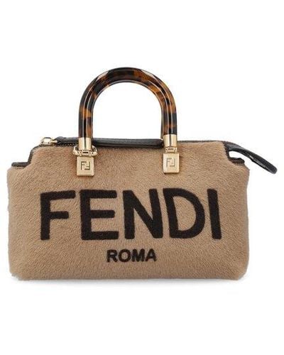 Fendi Logo Detailed Zipped Tote Bag - Grey