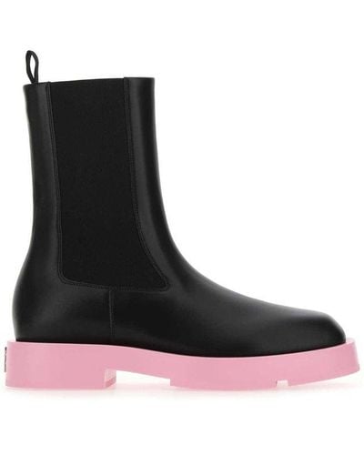 Givenchy Squared Flat Leather Chelsea Ankle Boots - Black