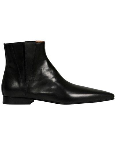 Maison Margiela Pointed-toe Ankle Boots - Black