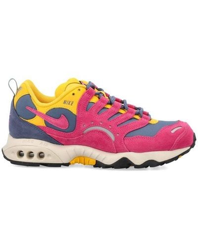 Nike Air Terra Humara Lace-up Trainers - Pink