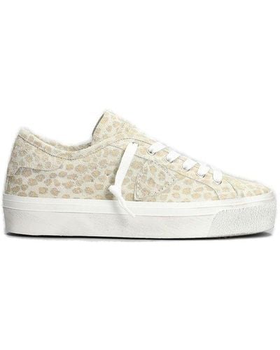 Philippe Model Haute Lace-up Trainers - White