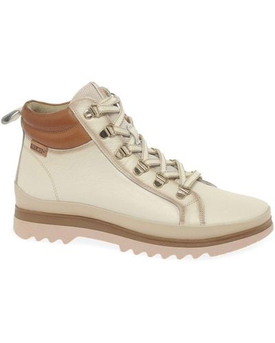 Pikolinos Vigo Ankle Boots - Natural
