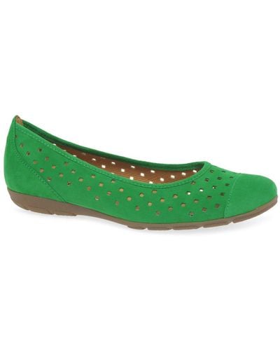 Gabor Ruffle Punched Detail Casual Shoes - Green