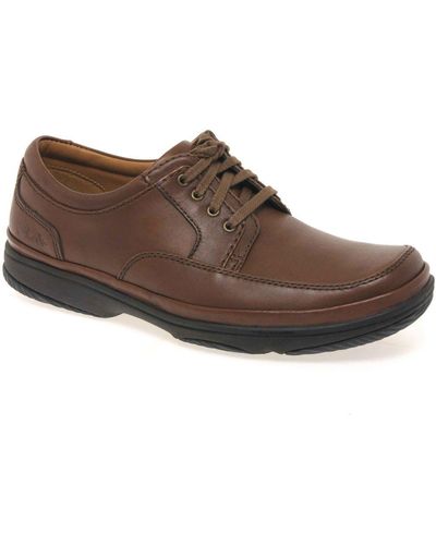 Clarks Swift Mile Mens Casual Brown Lace-up Shoes