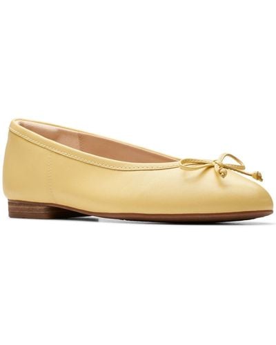 Clarks Fawna Lily Ballet Pumps - Natural