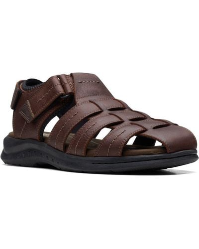 Clarks Walkford Fish Sandals Size: 6 - Brown