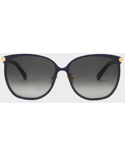 Charles & Keith Ophelia Oversized Square Sunglasses - Gray