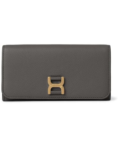 Chloé Marcie Long Wallet With Flap In Grained Leather - Gray