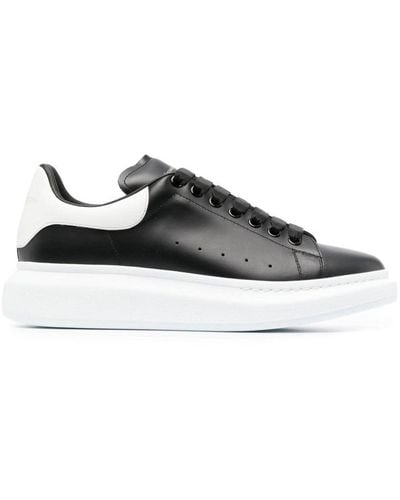 Alexander McQueen Oversize Sole White Back Trainers - Black