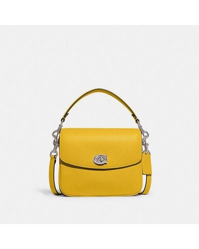 COACH Cassie Crossbody Bag 19 - Yellow