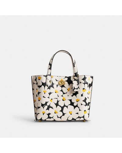 COACH Willow Tote Bag 24 With Floral Print - White