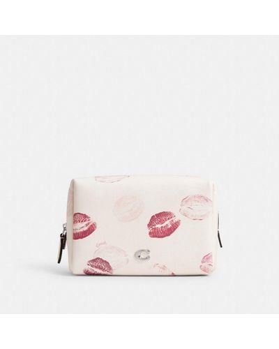 COACH Essential Cosmetic Pouch With Lip Print - Pink