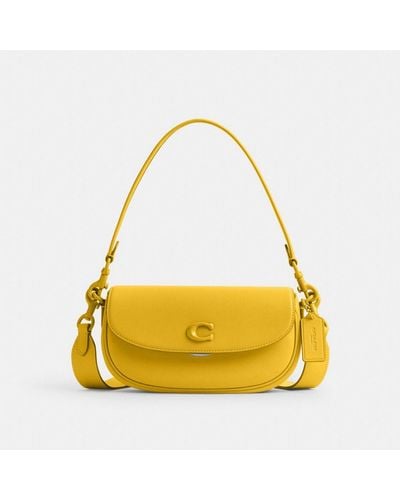 COACH Emmy Saddle Bag 23 - Yellow