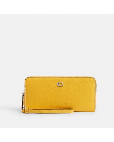 COACH Essential Continental Wallet - Yellow