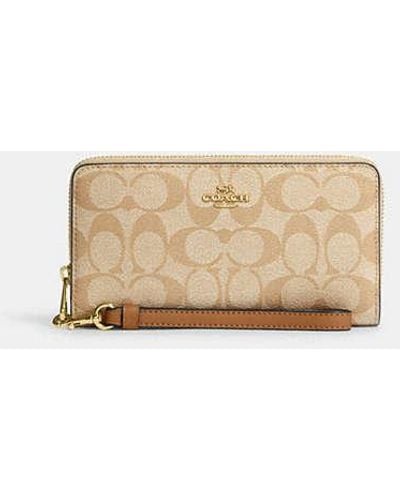 COACH Long Zip Around Wallet In Signature Canvas - Natural