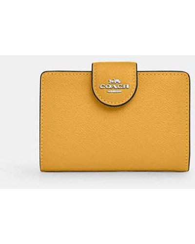 COACH Medium Corner Zip Wallet - Yellow