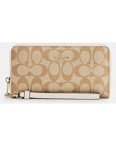 COACH Long Zip Around Wallet In Signature Canvas - Natural