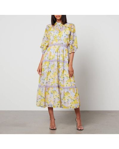 Hope & Ivy Nina Tiered Crepe Dress - Yellow