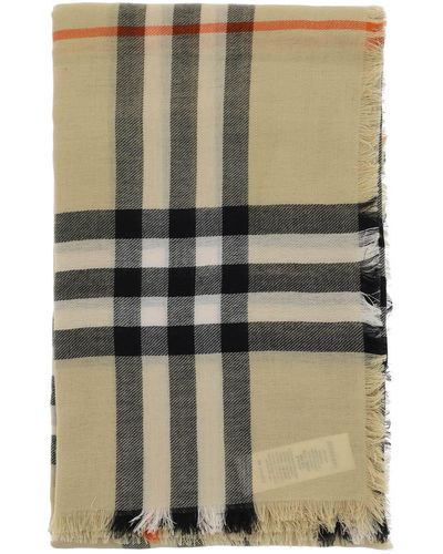 Burberry Ered Wool Stole - Green