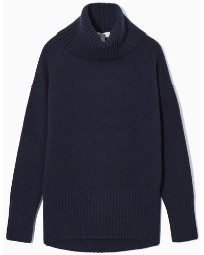 COS Oversized Pure Cashmere Roll-neck Sweater - Blue