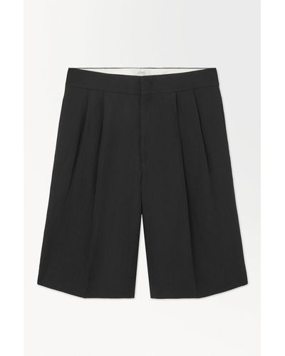 COS The Pleated Shorts - Black