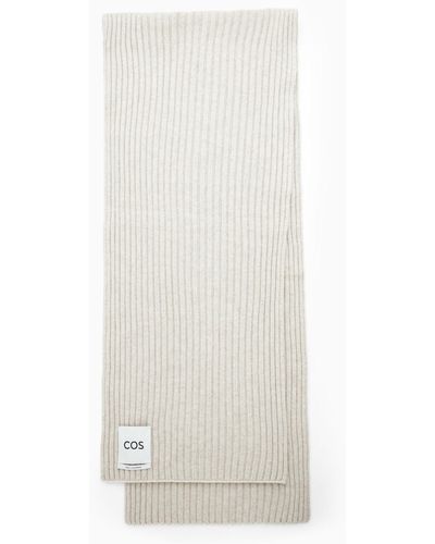 COS Chunky Ribbed Pure Cashmere Scarf - White