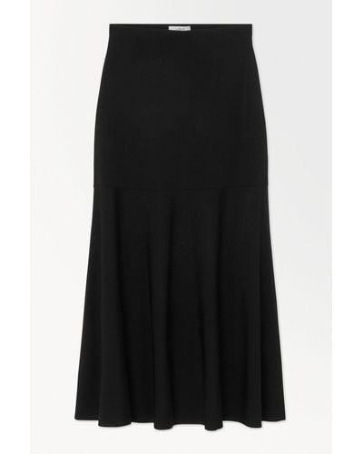 COS The Flared Knitted Maxi Skirt - Black