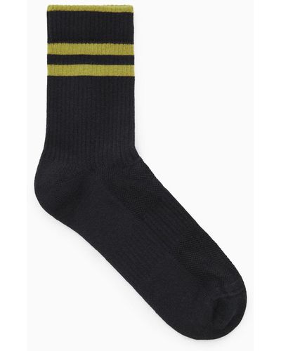 Men's Underwear & Socks - COS