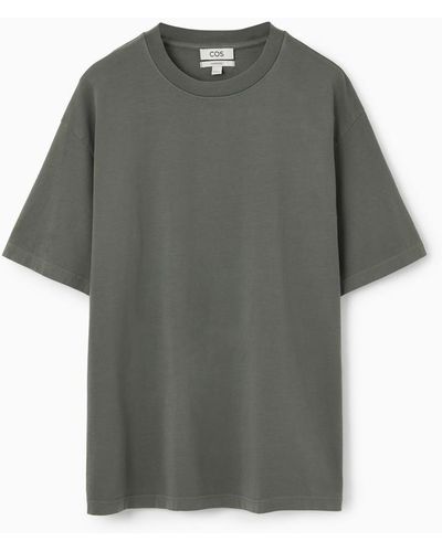 COS Lockeres T-shirt - Grün